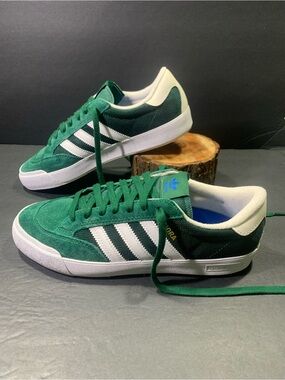 adidas gazelle silver green womens Adidas Originals Stan Smith | M20324 main image 1